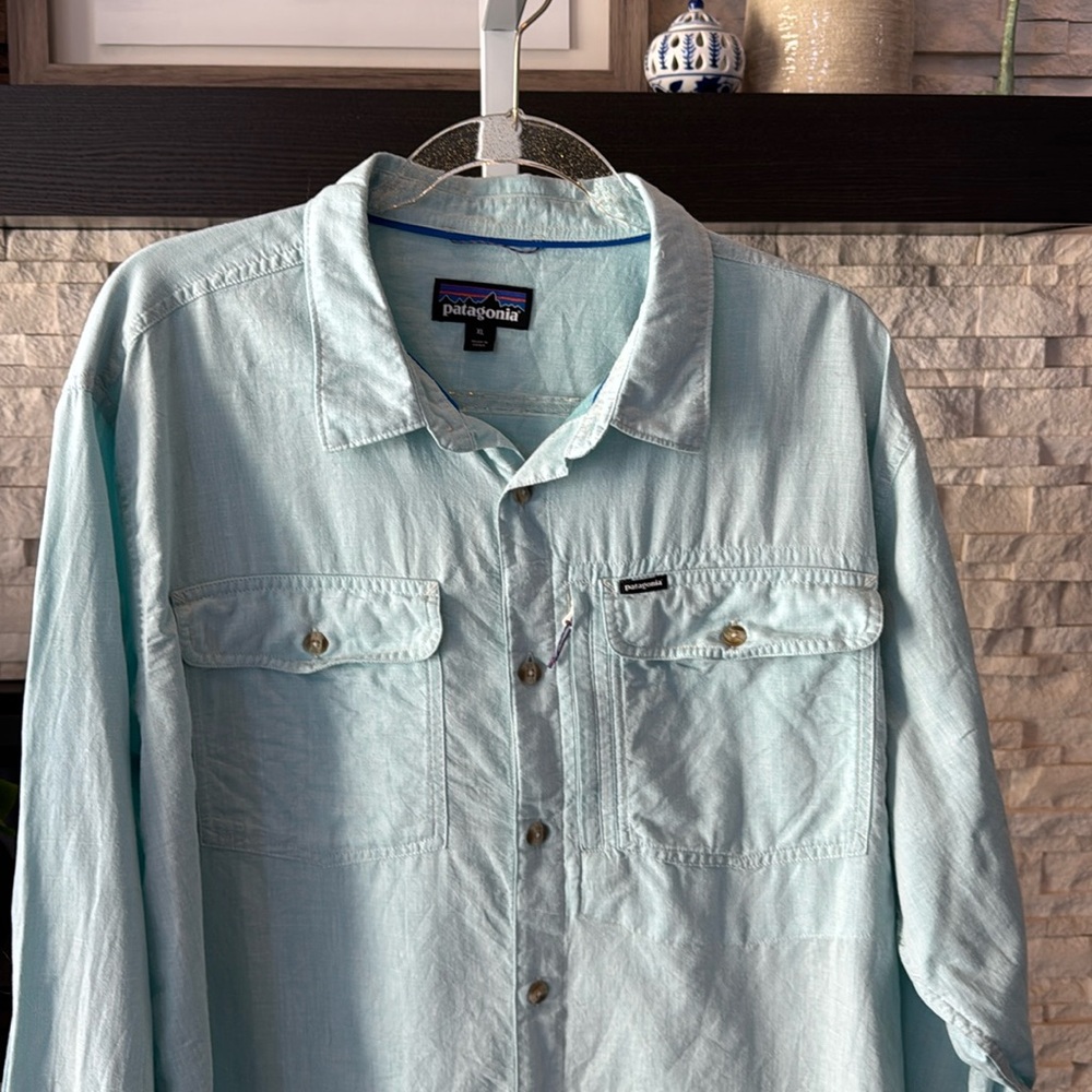 Patagonia long sleeve button down XL